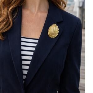 Vintage gold tone seashell brooch nautical coastal shell pin jewelry mcm